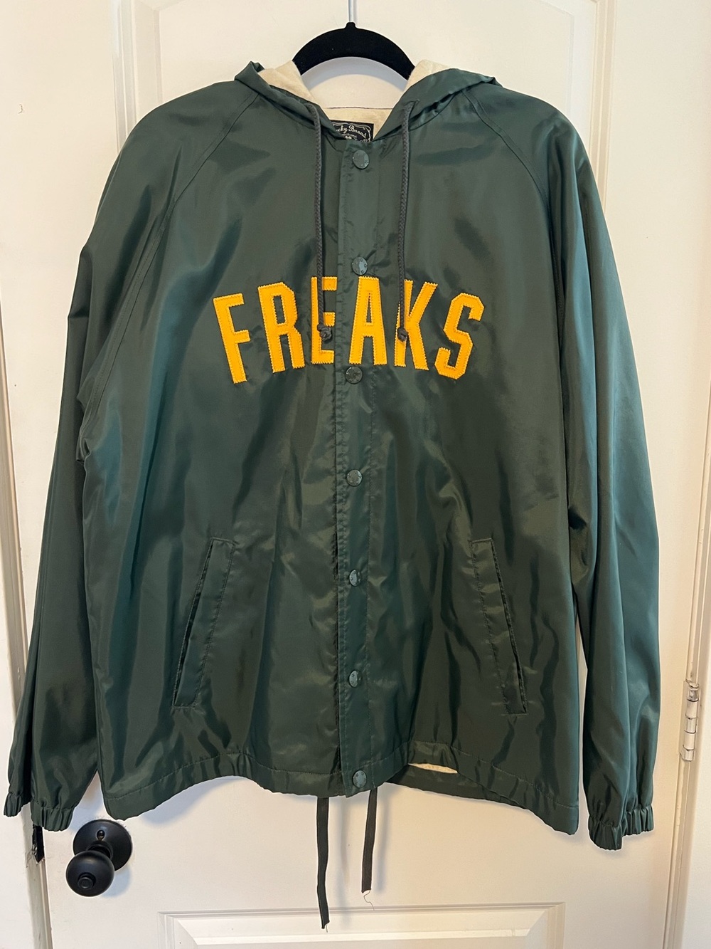 VNTG Y2K Era Lucky Brand “Freaks” Lightweight Jacket